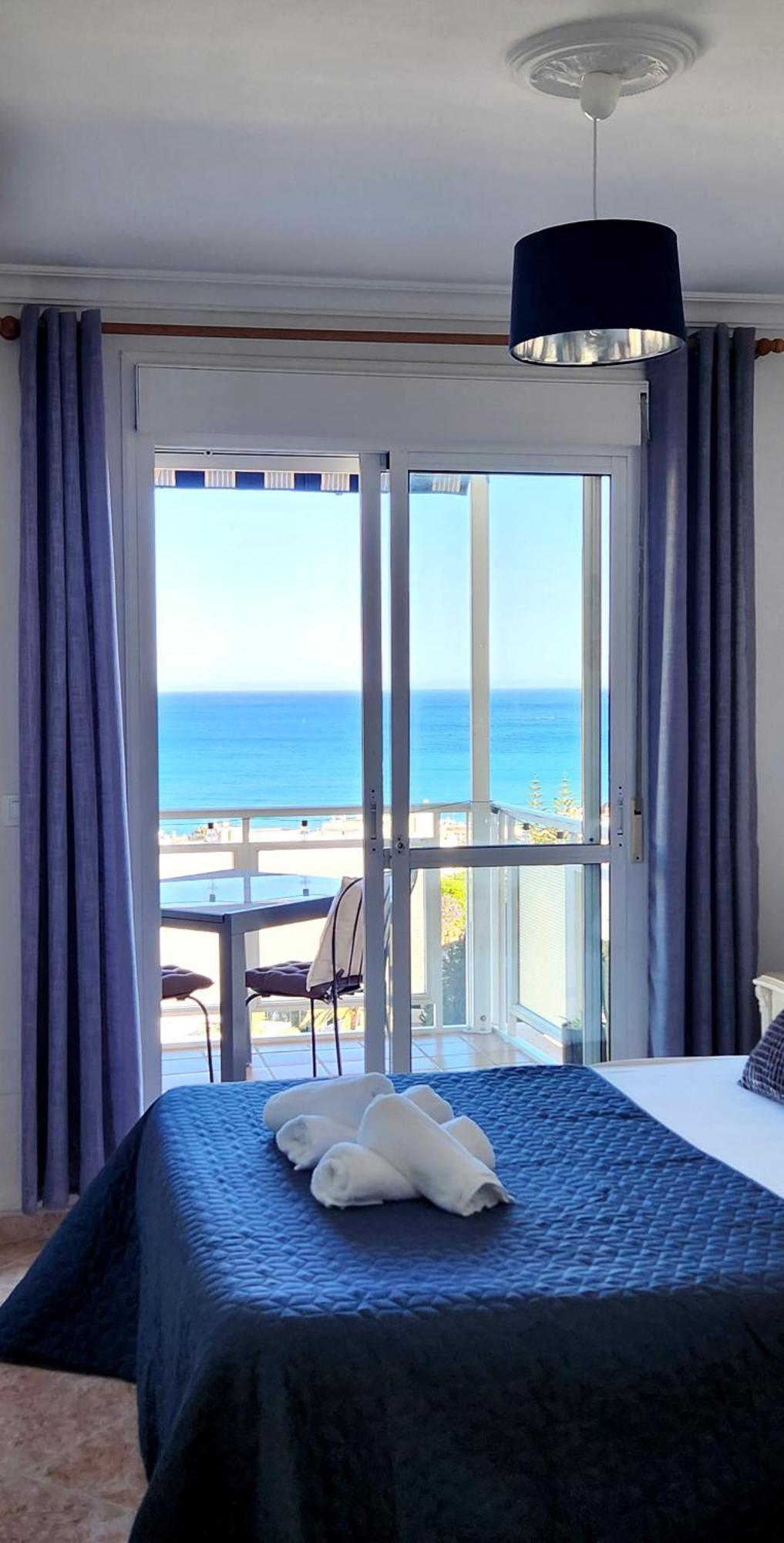 The Beach Oasis Torremolinos Exterior photo